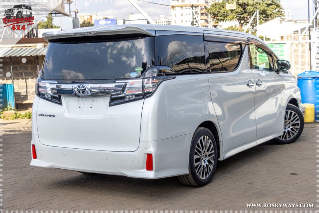 2016 TOYOTA VELLFIRE