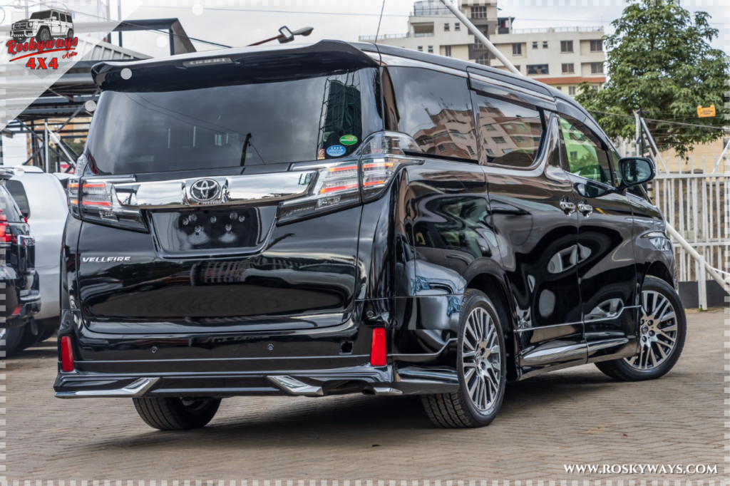 TOYOTA VELLFIRE