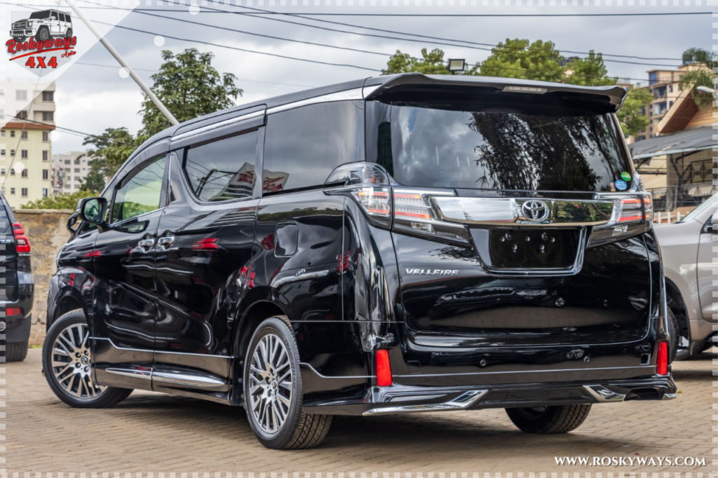 TOYOTA VELLFIRE