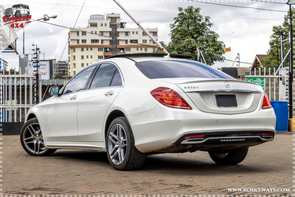 Mercedes-Benz S300 HYBRID