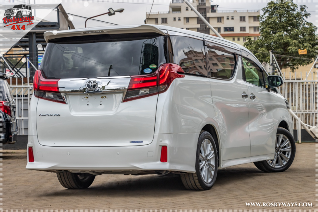 2016 TOYOTA ALPHARD