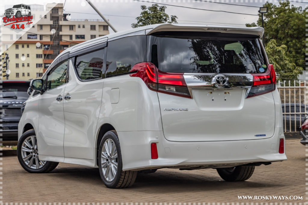 2016 TOYOTA ALPHARD