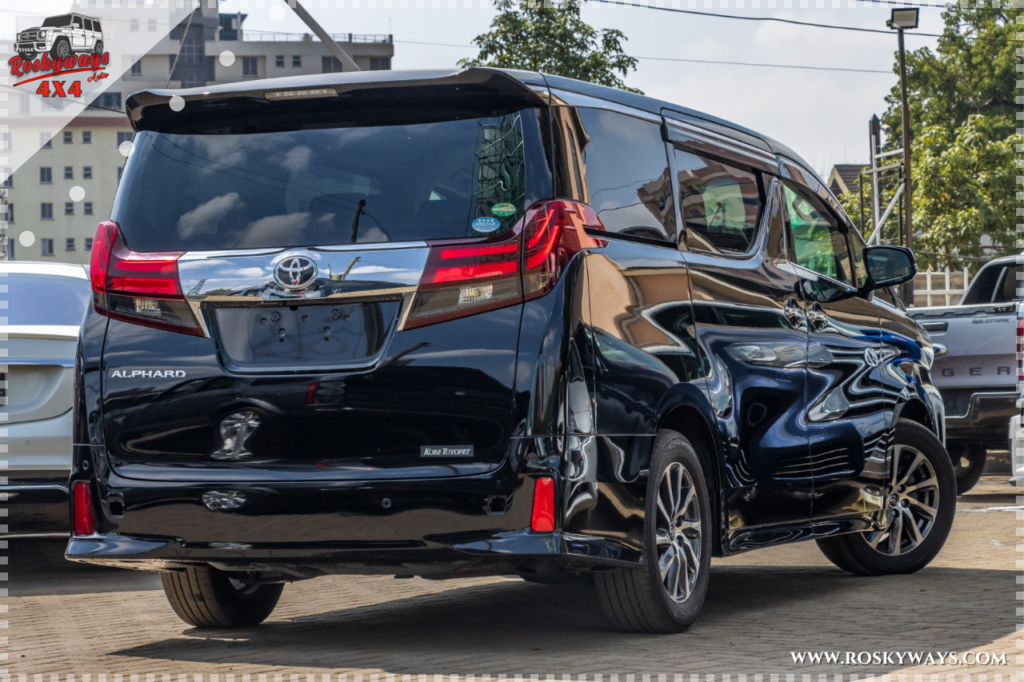 2016 TOYOTA ALPHARD