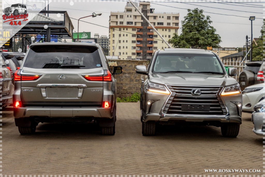 2016 LEXUS LX570