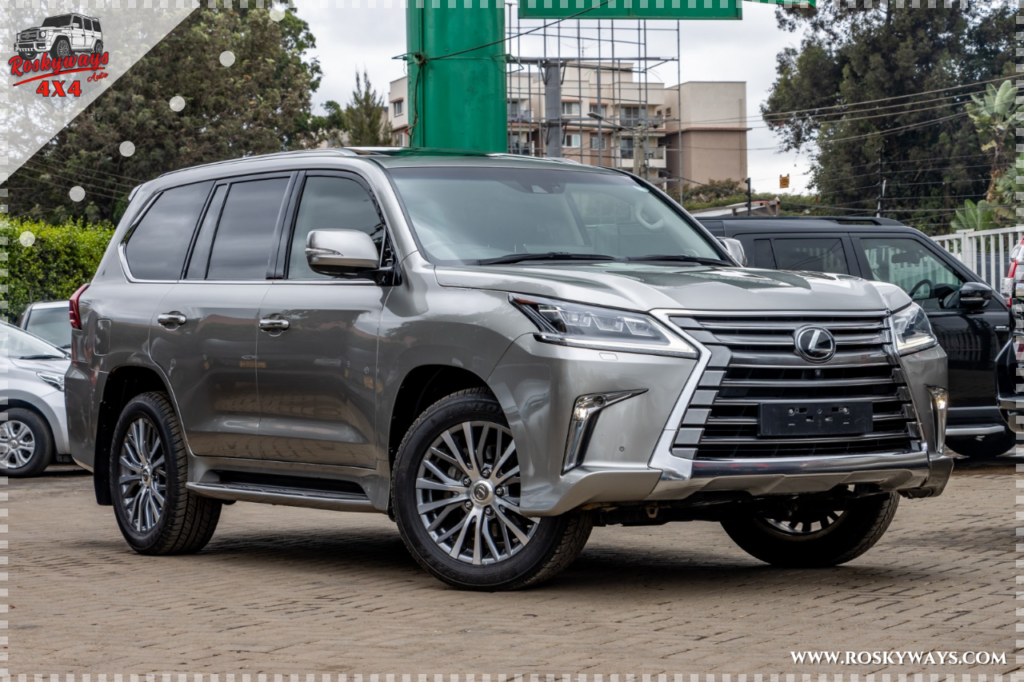 2016 LEXUS LX450d