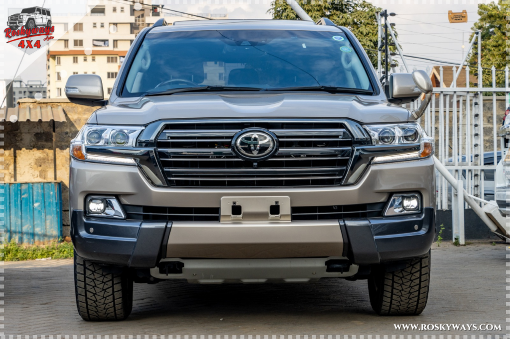 Toyota Land Cruiser V8 ZX