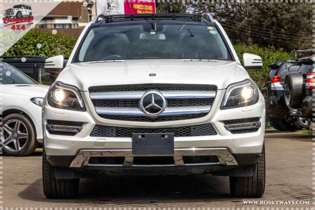 MERCEDES BENZ GL350 BlueTec