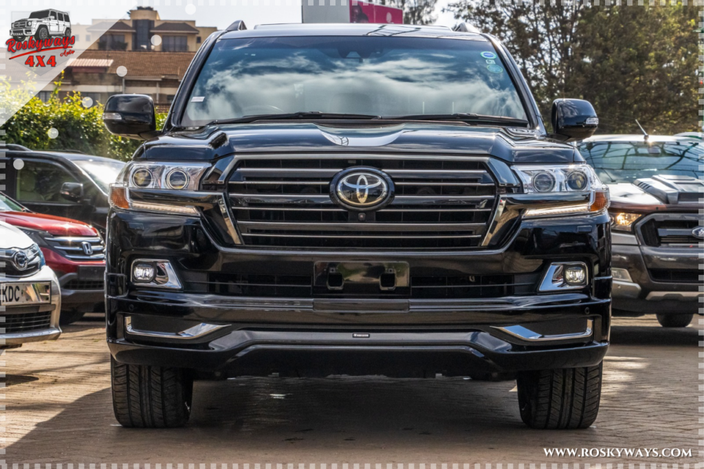 2016 TOYOTA LAND CRUISER