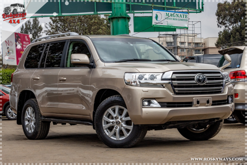 2016 TOYOTA LAND CRUISER