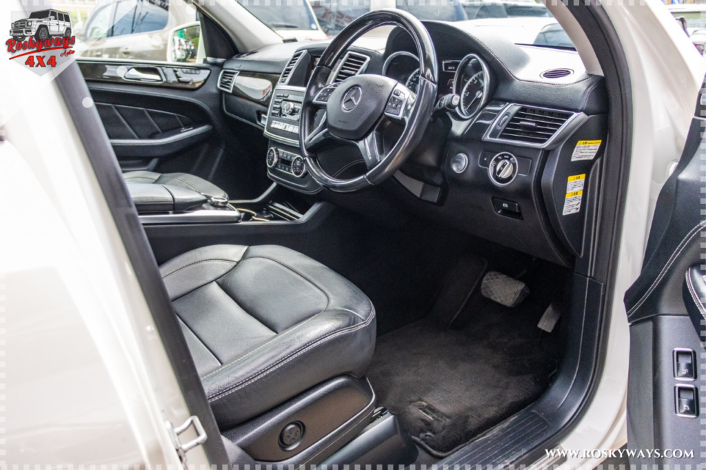 MERCEDES BENZ GL350 BlueTec