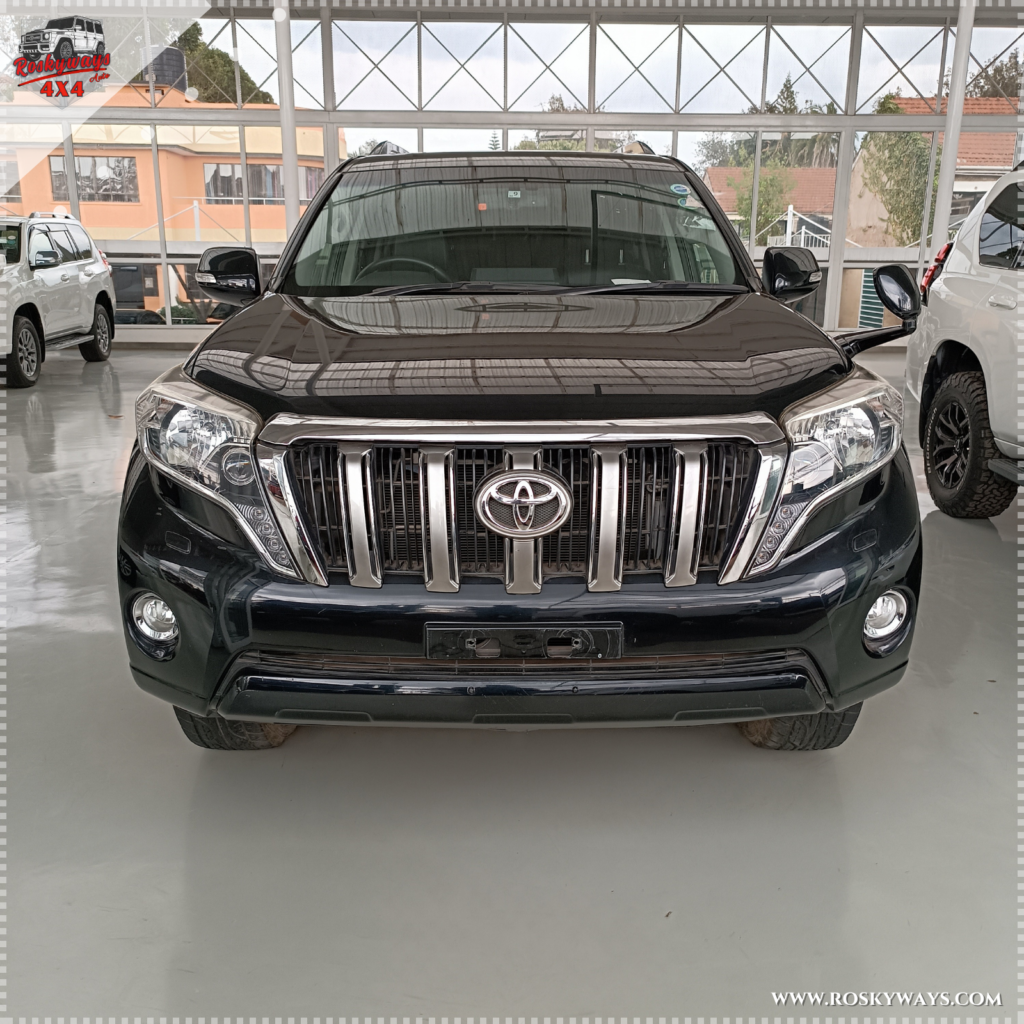 TOYOTA LAND CRUISER PRADO