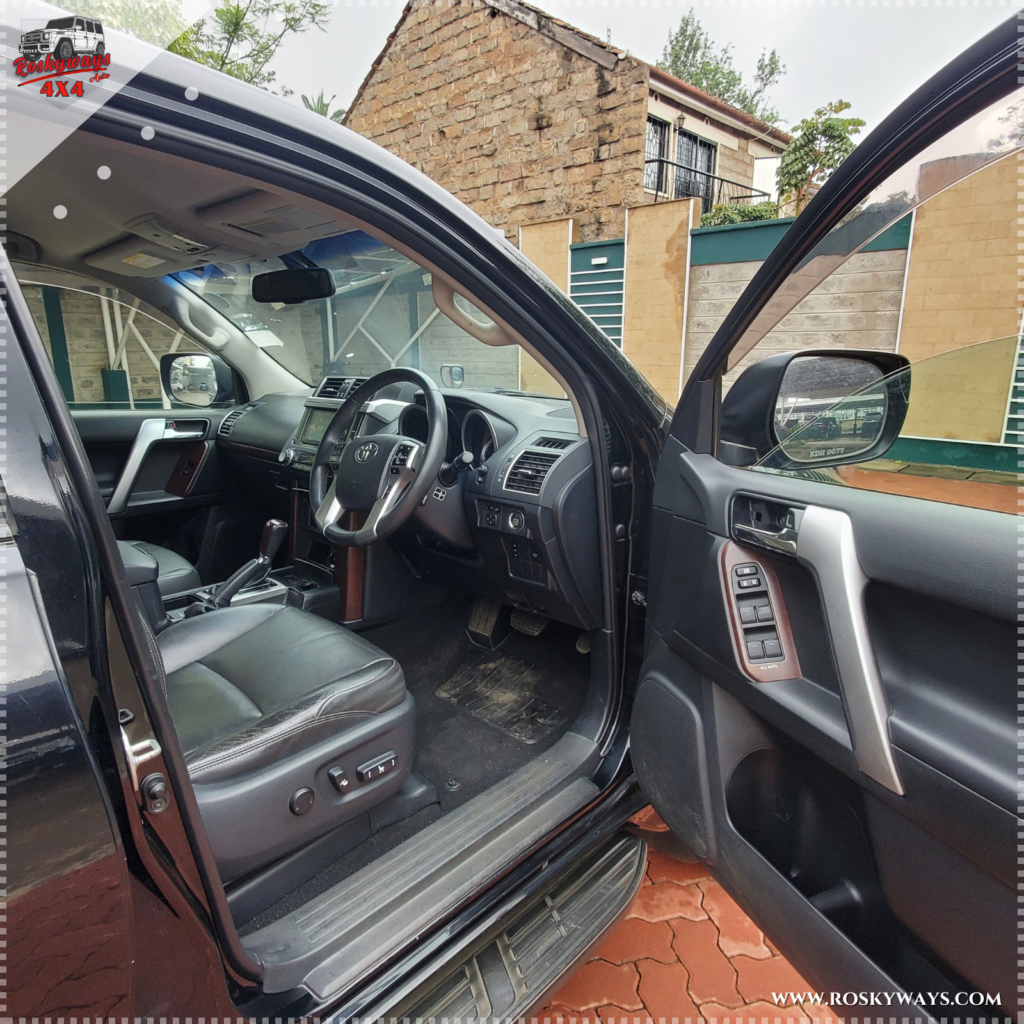 Toyota Landcruiser Prado TX