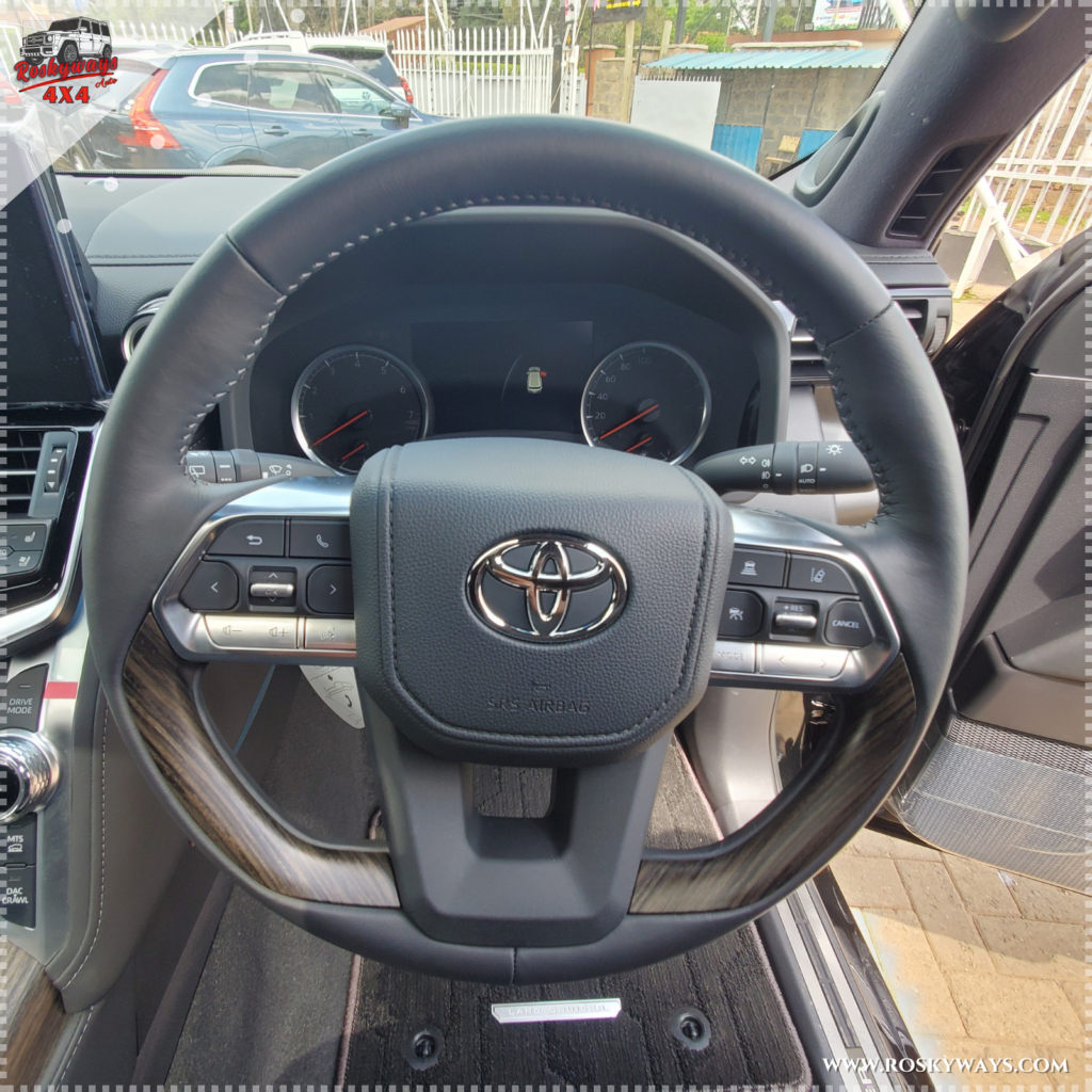 Toyota Land Cruiser ZX GR