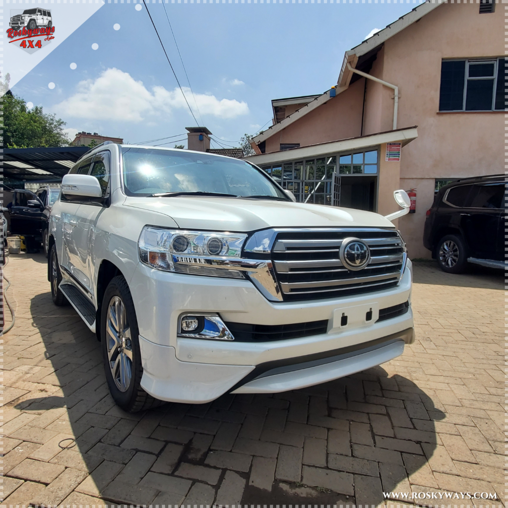 Toyota Land Cruiser V8 ZX