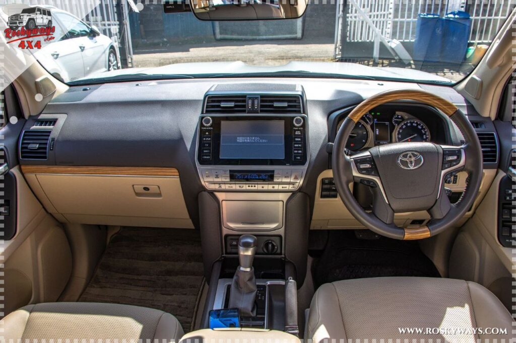 Toyota Land Cruiser Prado TX