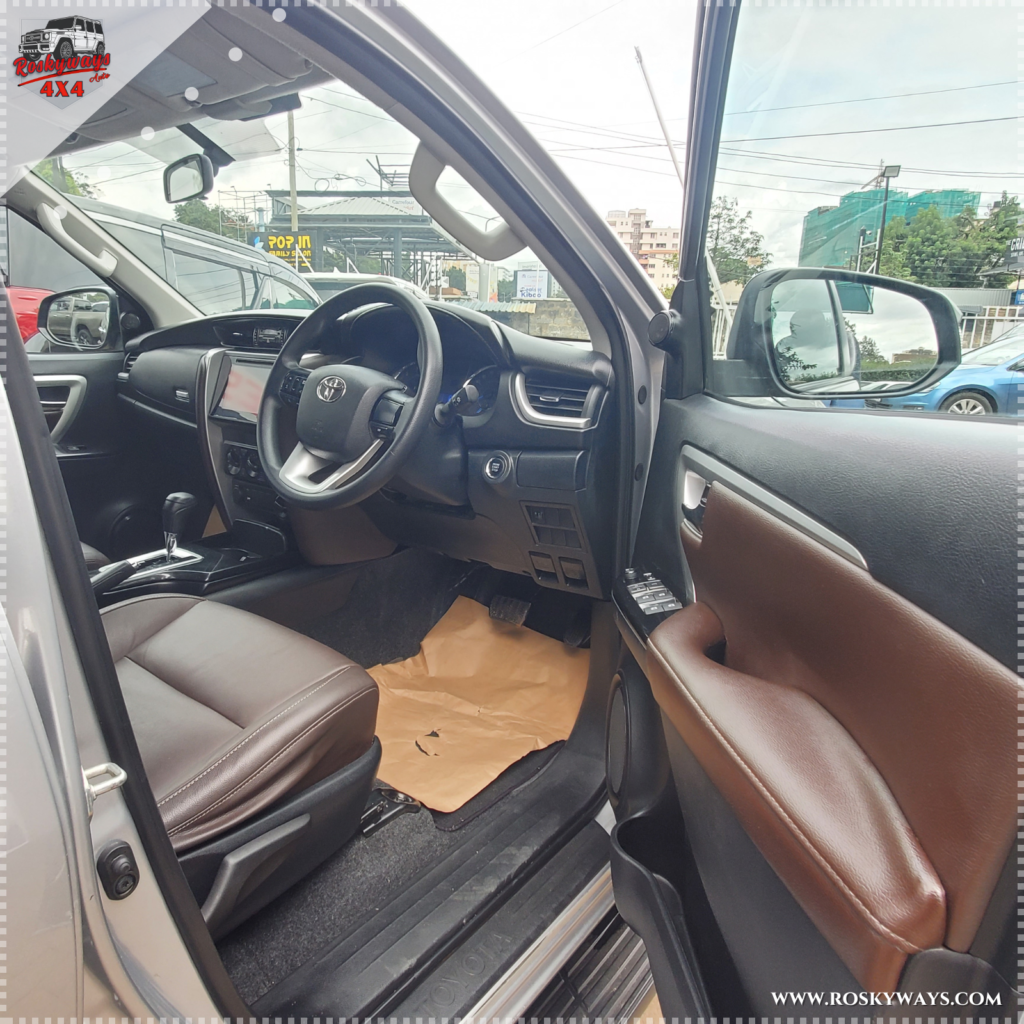 Toyota Fortuner 2.4GD-6