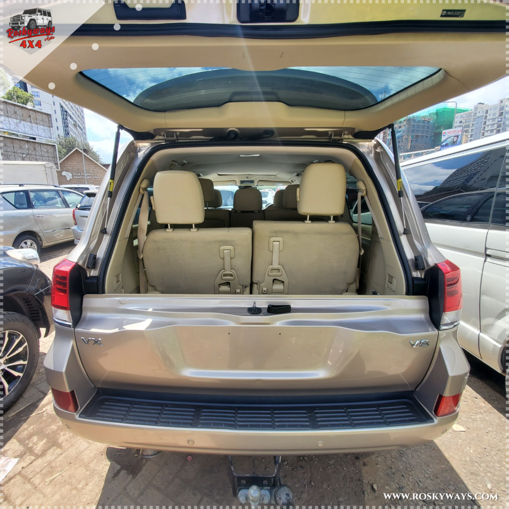 Toyota Land Cruiser V8 VX