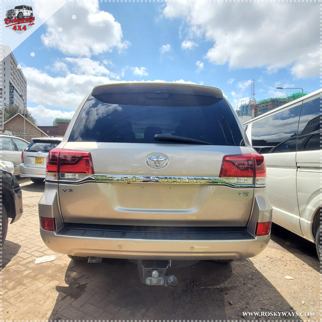 Toyota Land Cruiser V8 VX