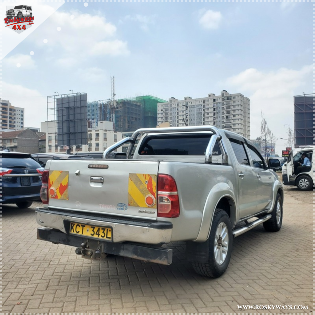 2015 Toyota Hilux Invincible