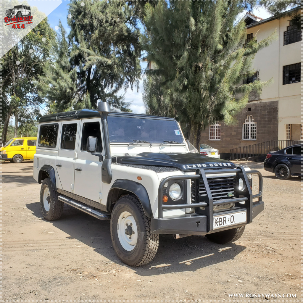 Land Rover Defender 110