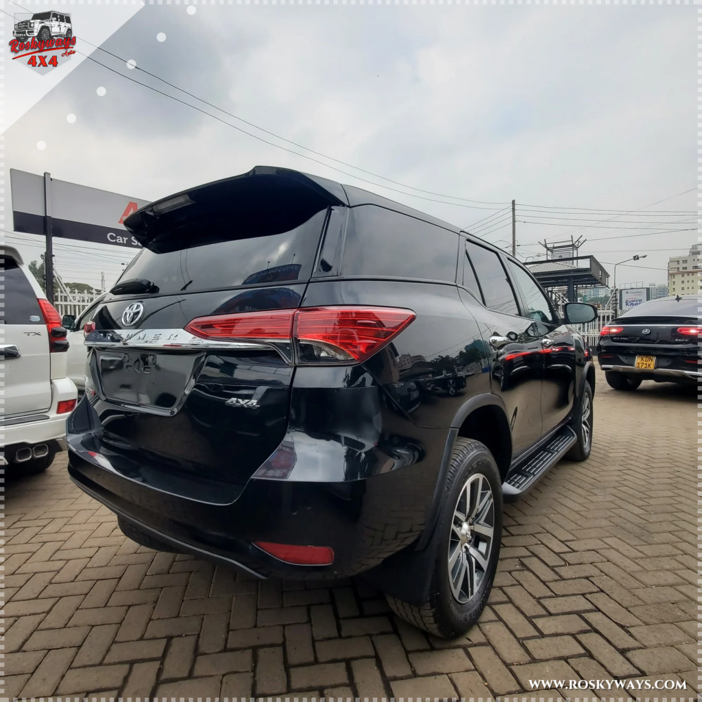 Toyota Fortuner 2.8 6-GD