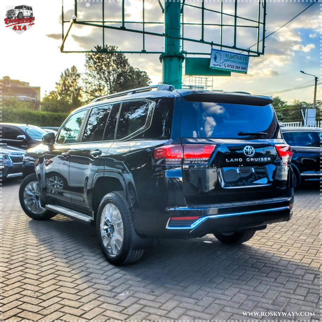 Toyota Land Cruiser 300 VX.R