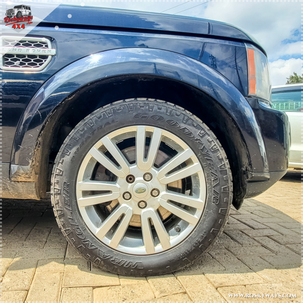 Land Rover Discovery 4