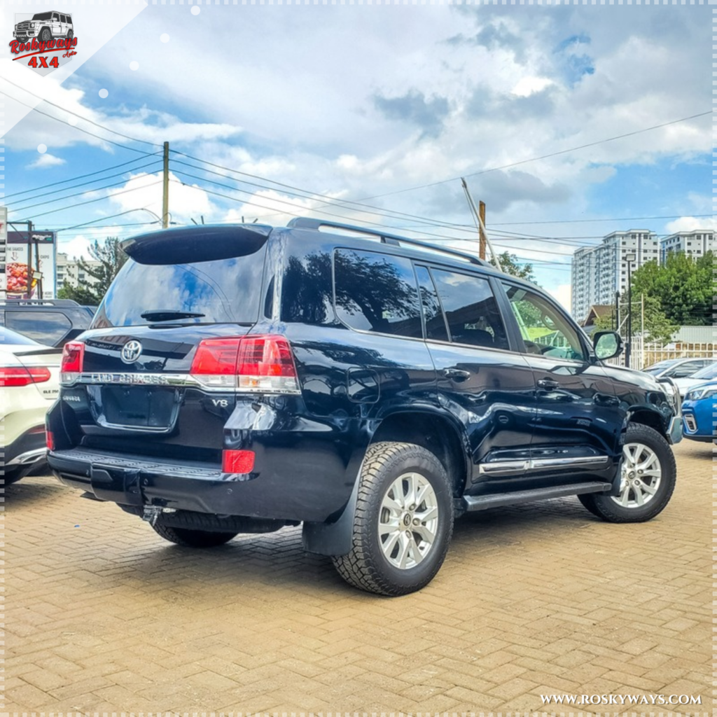 Toyota Land Cruiser Sahara