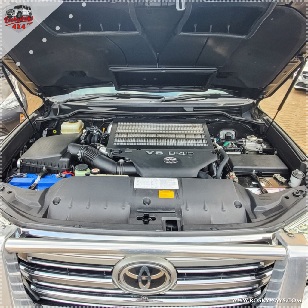Toyota Land Cruiser Sahara