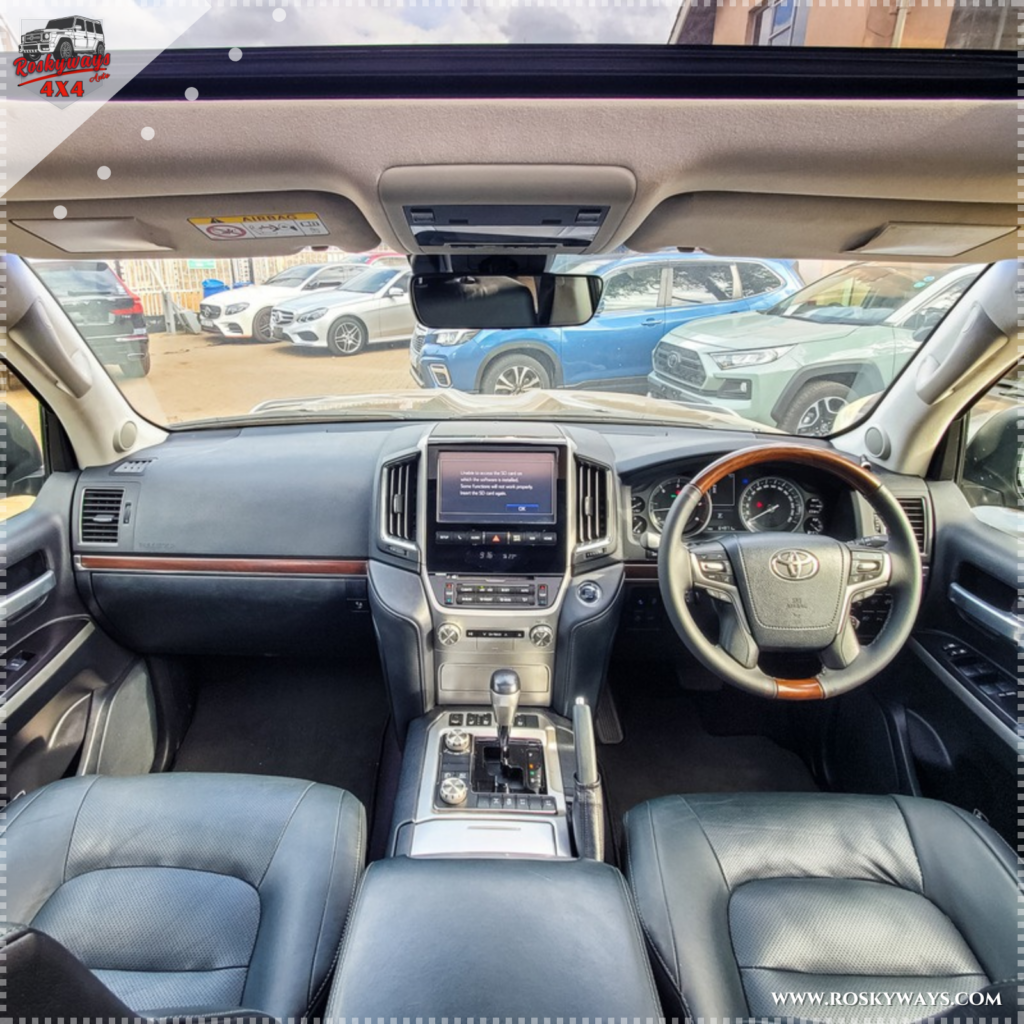 Toyota Land Cruiser Sahara