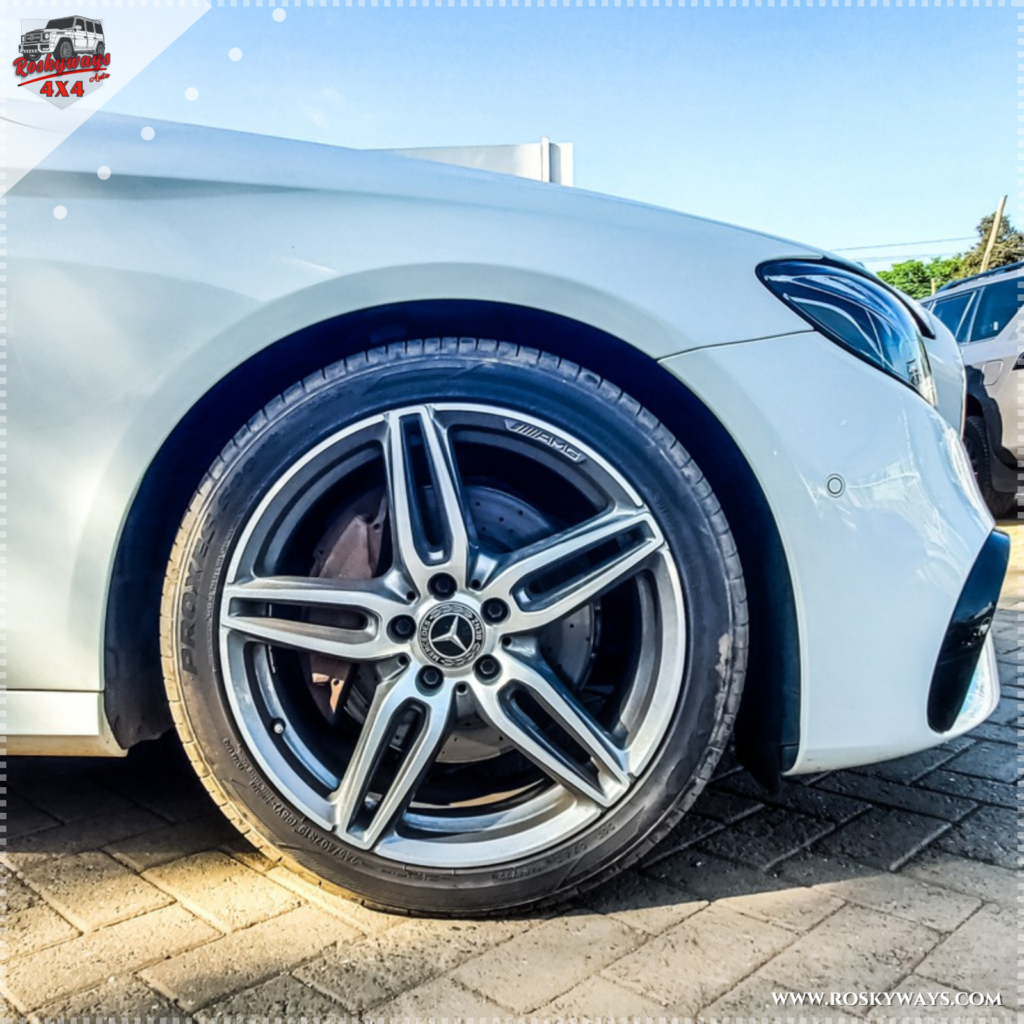 Mercedes-Benz E400 AMG Line