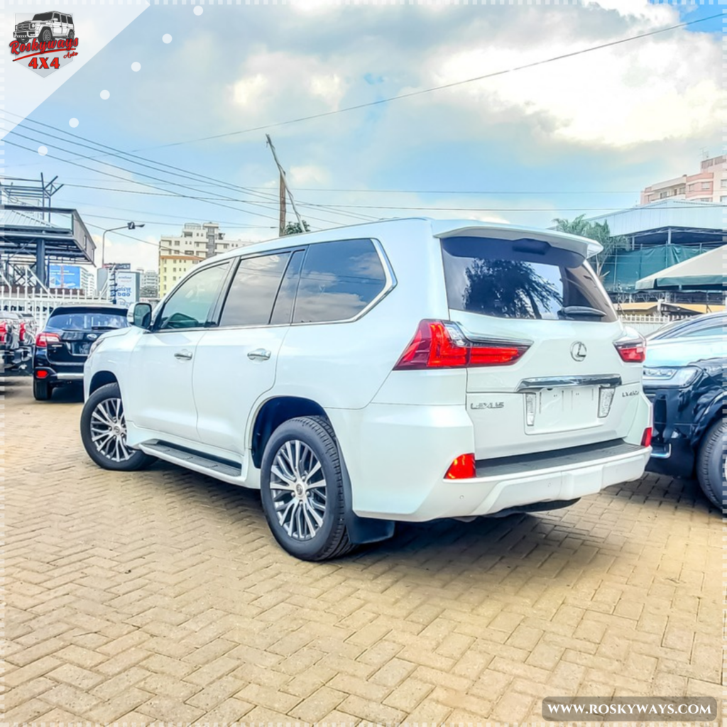 Lexus LX450d