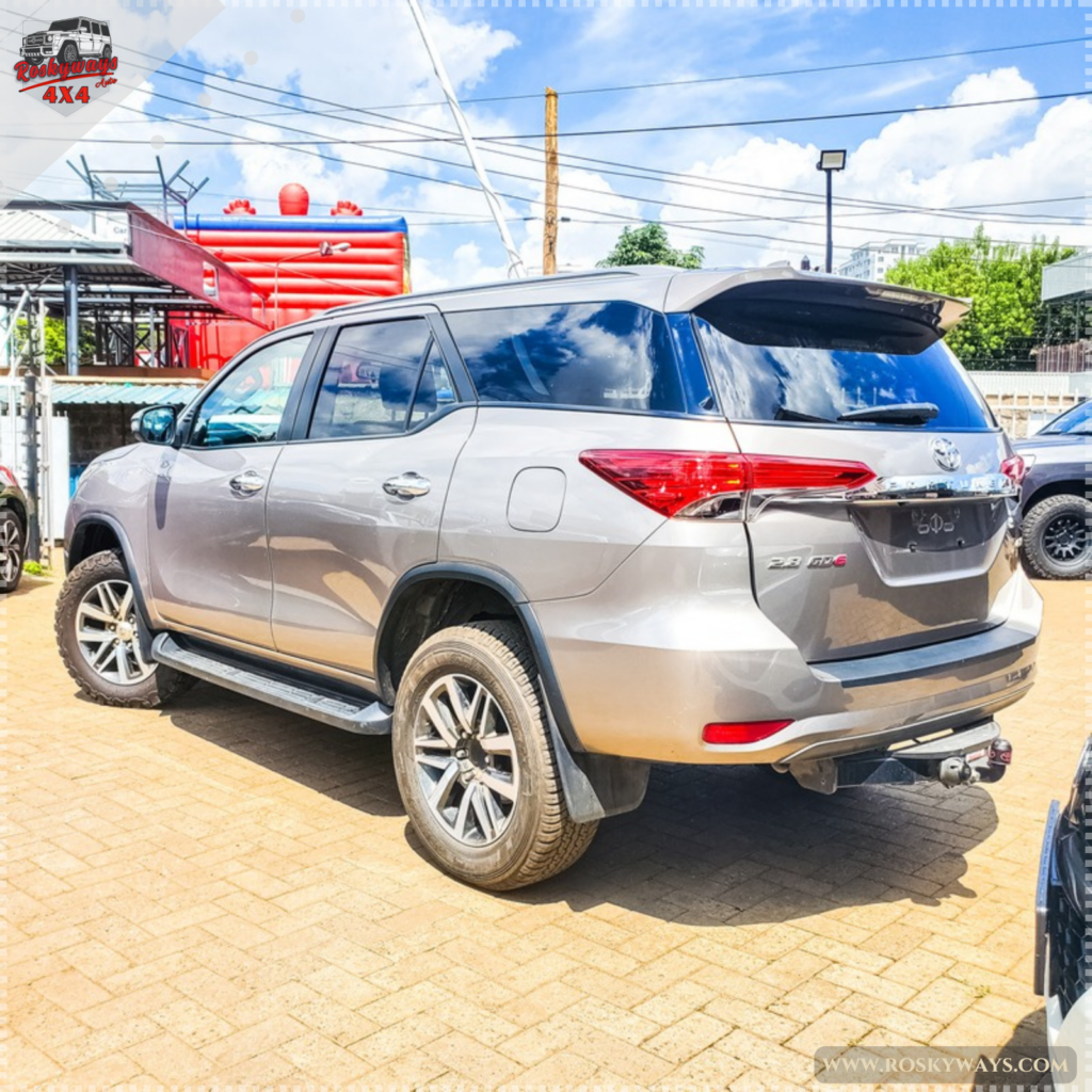 Toyota Fortuner
