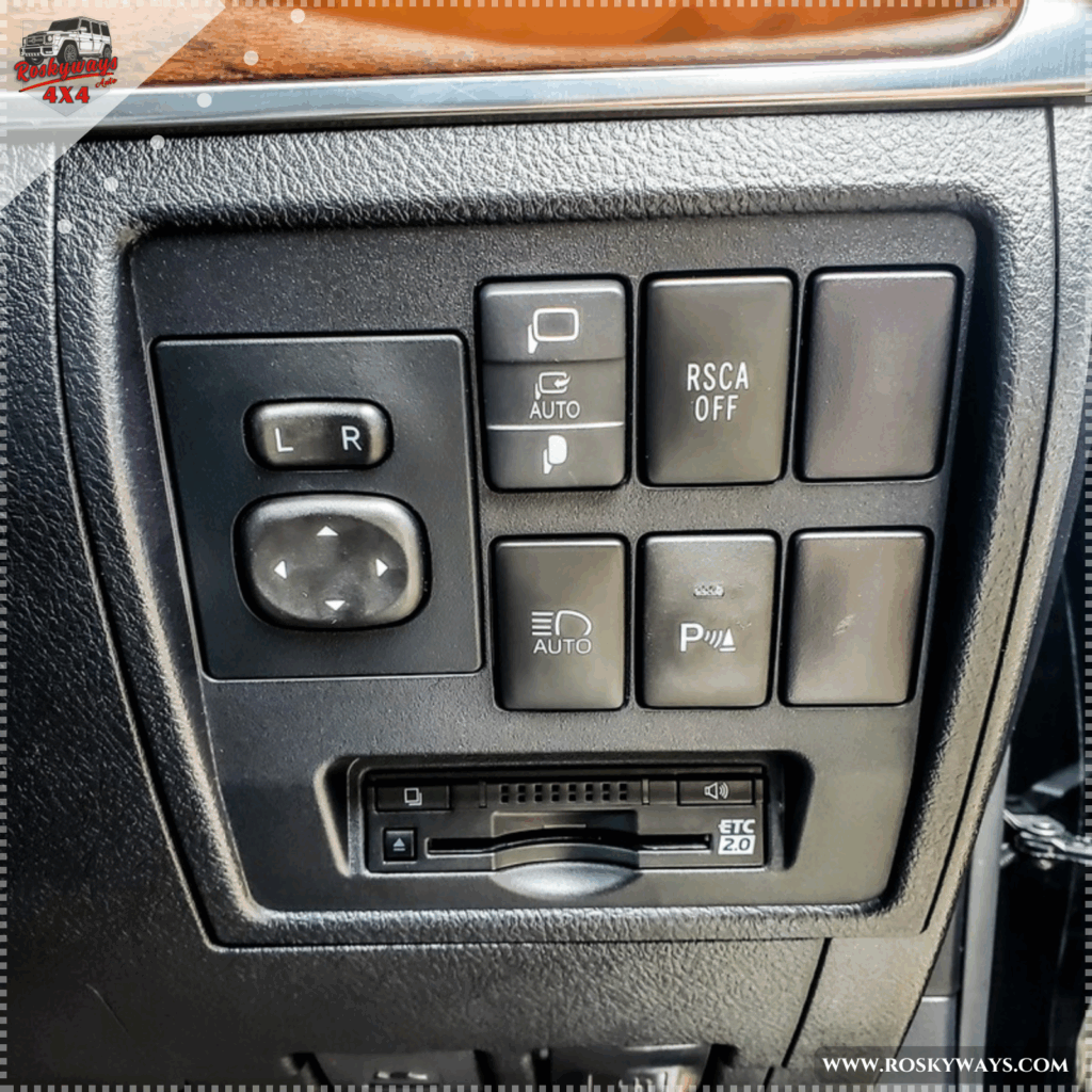 Toyota Land Cruiser ZX