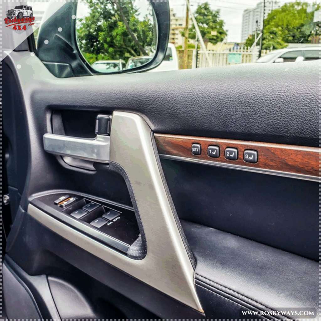 Toyota Land Cruiser ZX