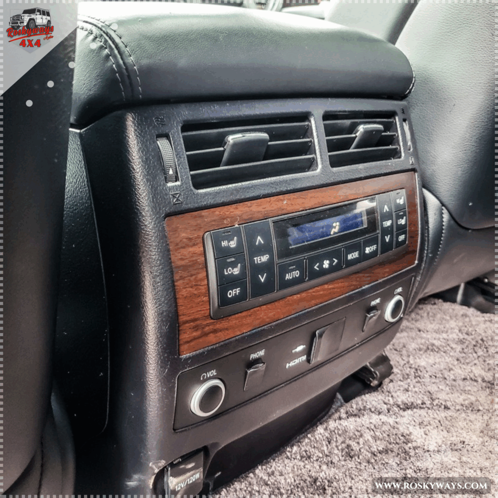 Toyota Land Cruiser ZX