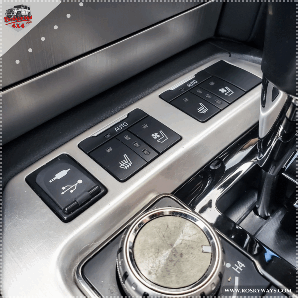 Toyota Land Cruiser Sahara