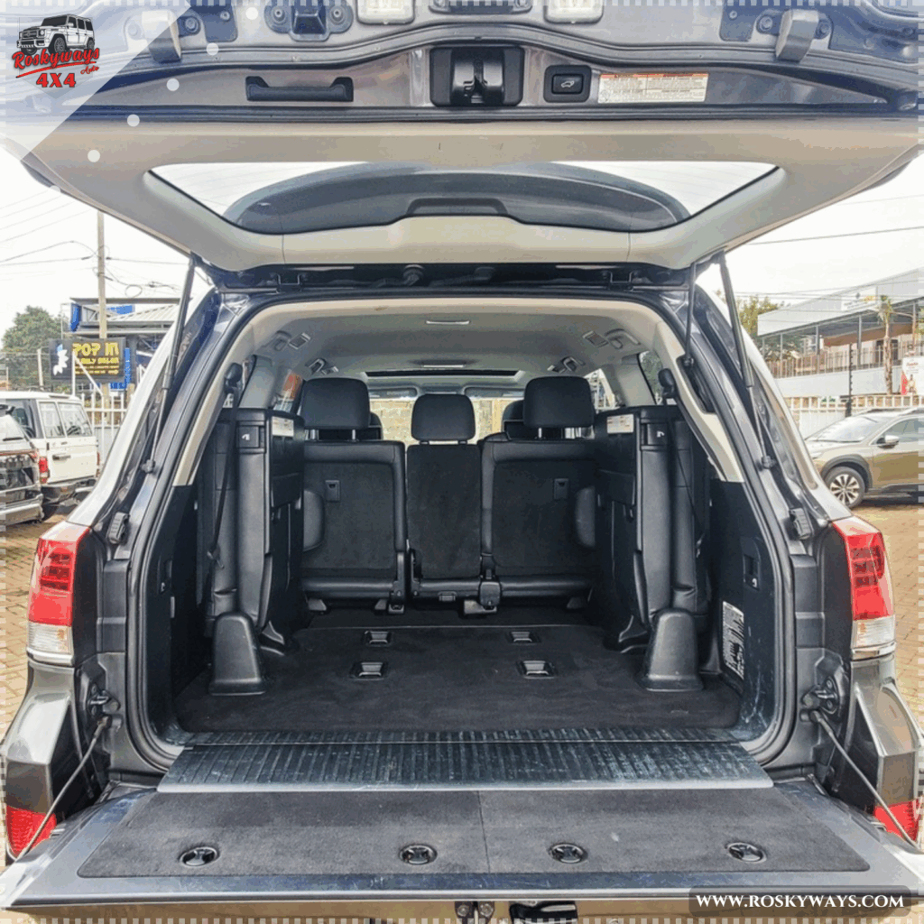 Toyota Land Cruiser Sahara