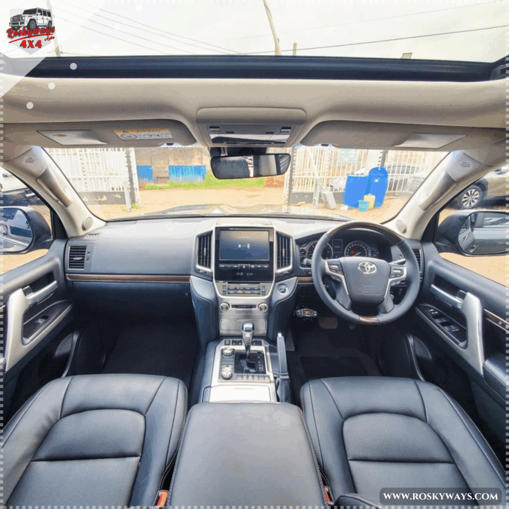 Toyota Land Cruiser Sahara