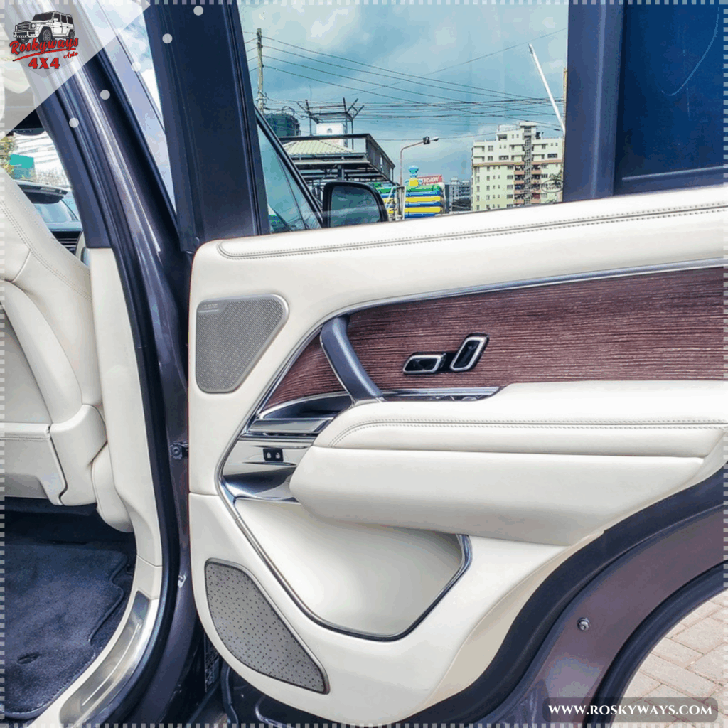 Range Rover Vogue Autobiography