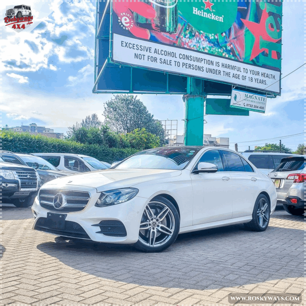 Mercedes-Benz E200 AMG Line