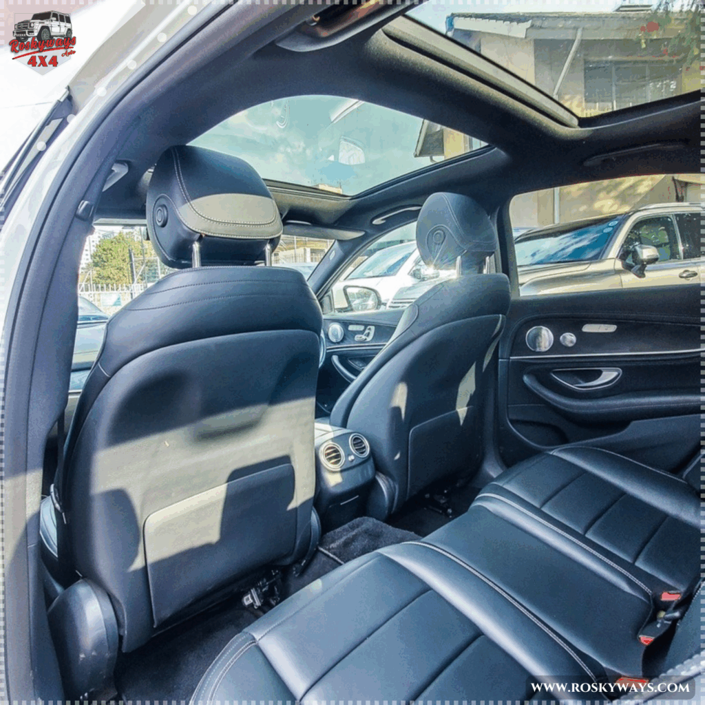 Mercedes-Benz E200 AMG Line